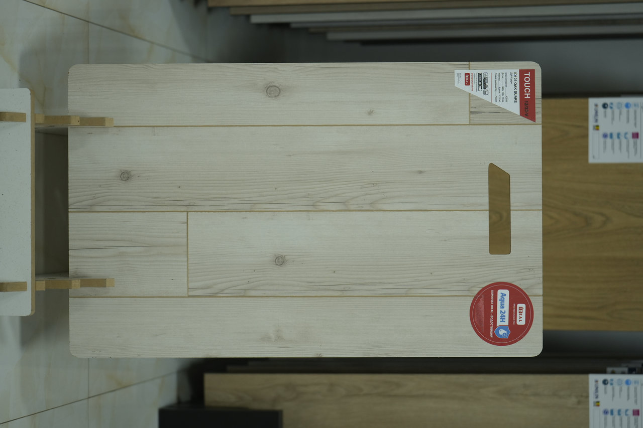 ID103 OAK SUARE Дуб Суаре
